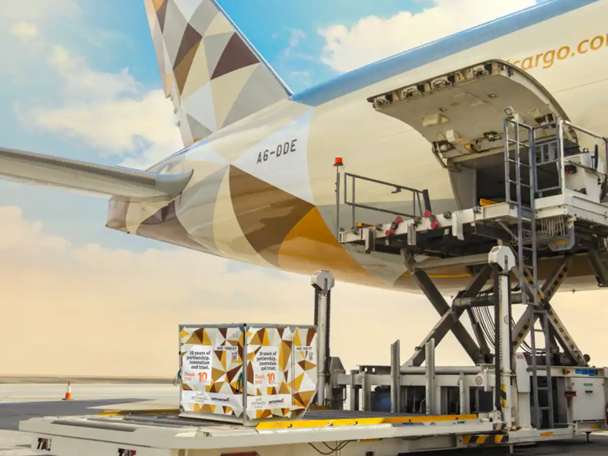 Etihad Cargo signs 3-year strategic partnership